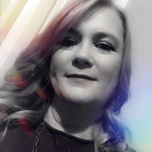 Meet your Posher, Christa